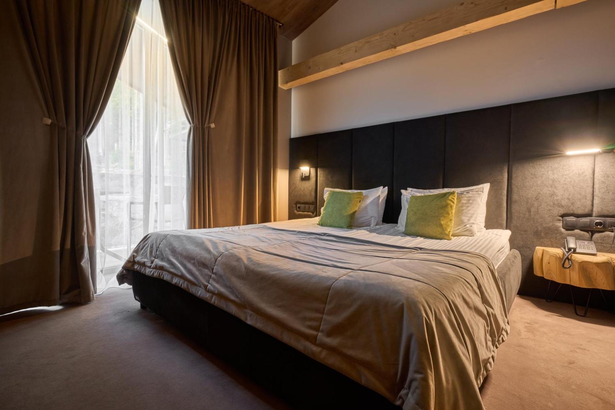 Twins Hotel & Spa Bukovel Ngoại thất bức ảnh